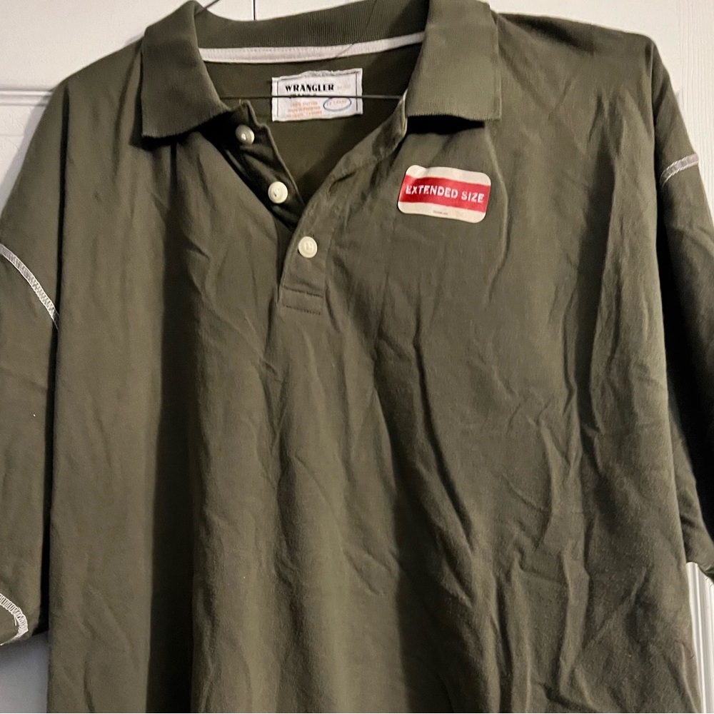 New wrangler, men’s collared shirt 3XL from a smoke-free home